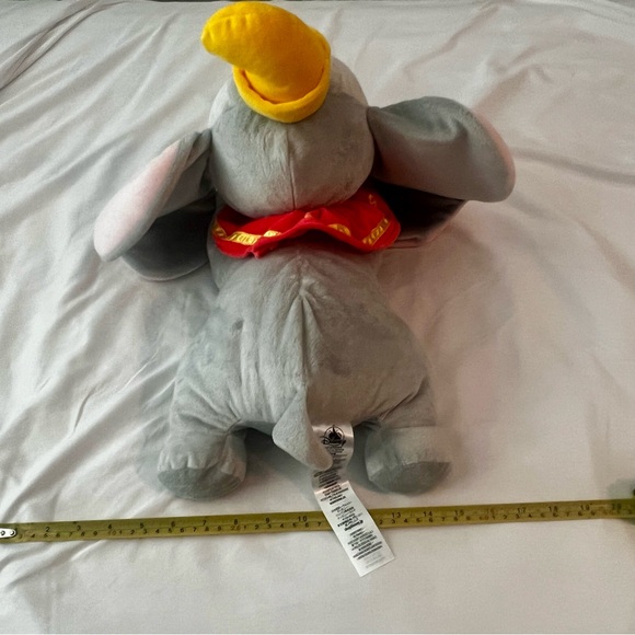 🎪 Dumbo feather plush Disney Parks NWOT grey elephant huge pink ears soft - Picture 2 of 6